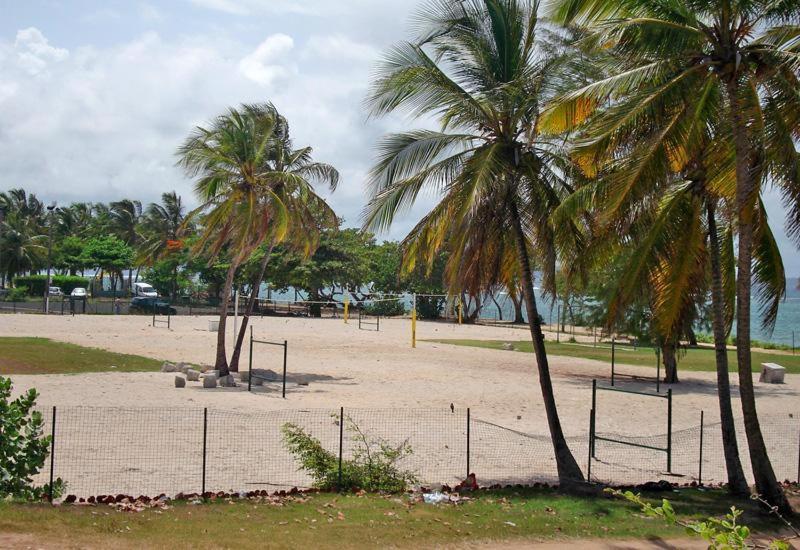 Villa Le Bord Bleu Le Moule Luaran gambar